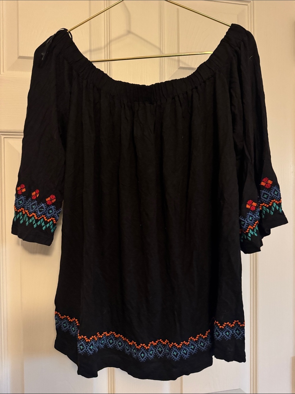 Loft Black Embroidered Off-Shoulder Women's Top
